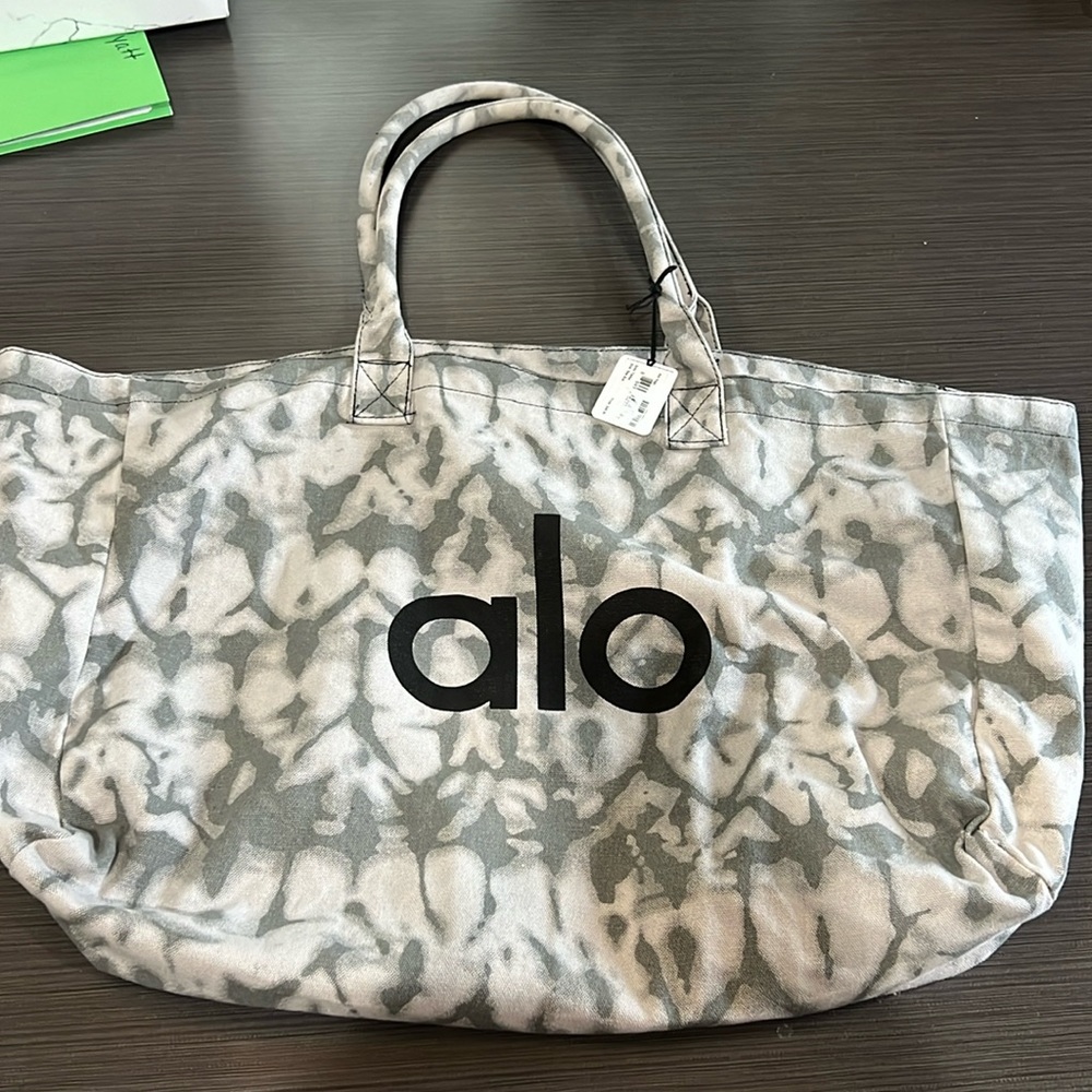 NWT Alo tote